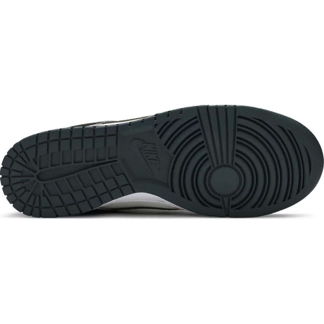 Dunk Low SE 'Sail Multi-Camo'