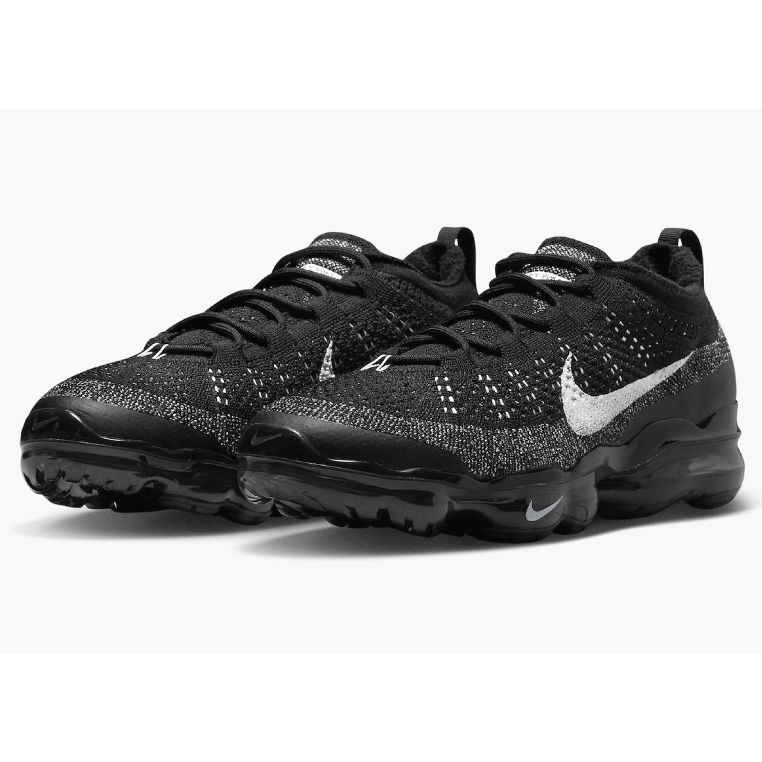 Air VaporMax 2023 Flyknit 'Oreo'