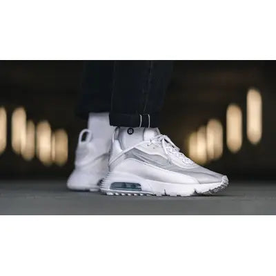 Nike Air Max 2090 White Wolf Grey