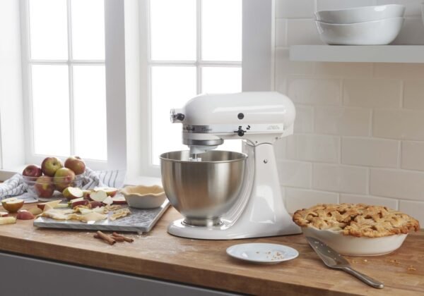 KitchenAid Classic Series 4.5-Quart Tilt-Head Stand Mixer, White, K45SSWH
