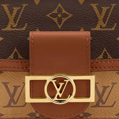 Louis Vuitton DAUPHINE CHAIN WALLET