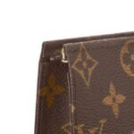 Louis Vuitton TOILETRY POUCH 19