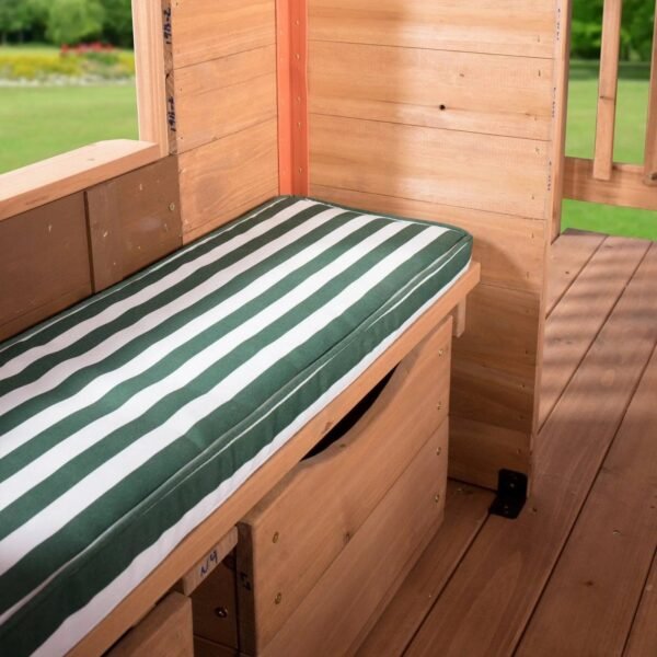 Backyard Discovery scenic Heights Cedar Playhouse