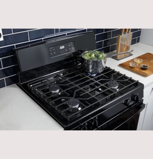 GE 30″ Freestanding Gas Range JGBS61RPSS