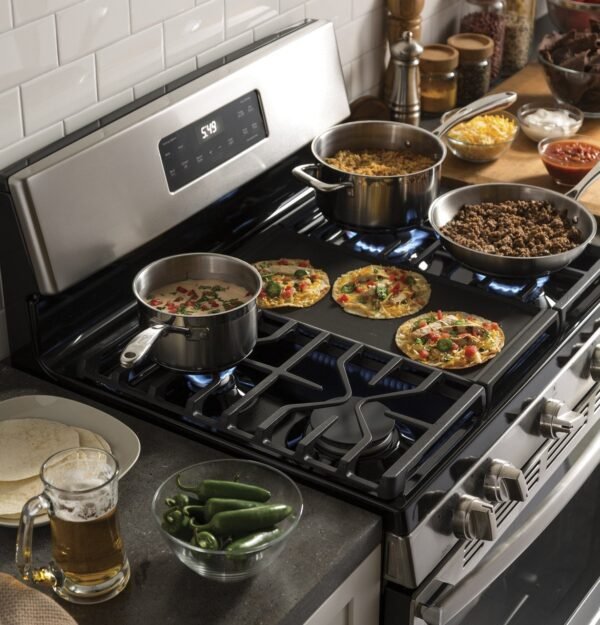 GE 30″ Freestanding Gas Range