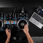 Pioneer DJ DDJ-REV7 DJ Controller