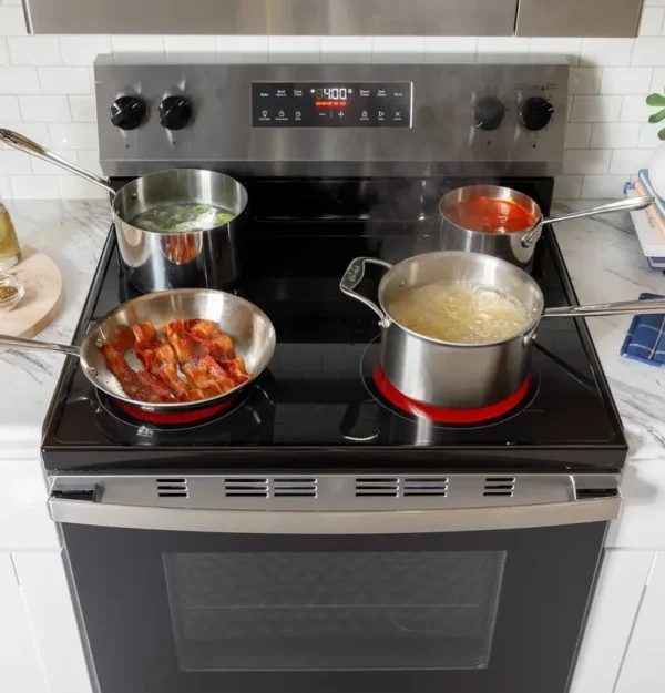 GE 30″ Freestanding Electric Range
